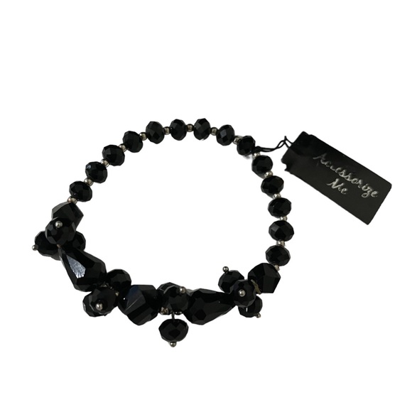 accessorize me Jewelry Accessorize Me Black Beads Bracelet Poshmark